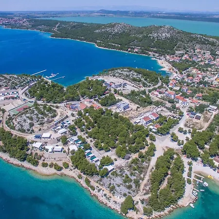 Διαμέρισμα Calida A Drage